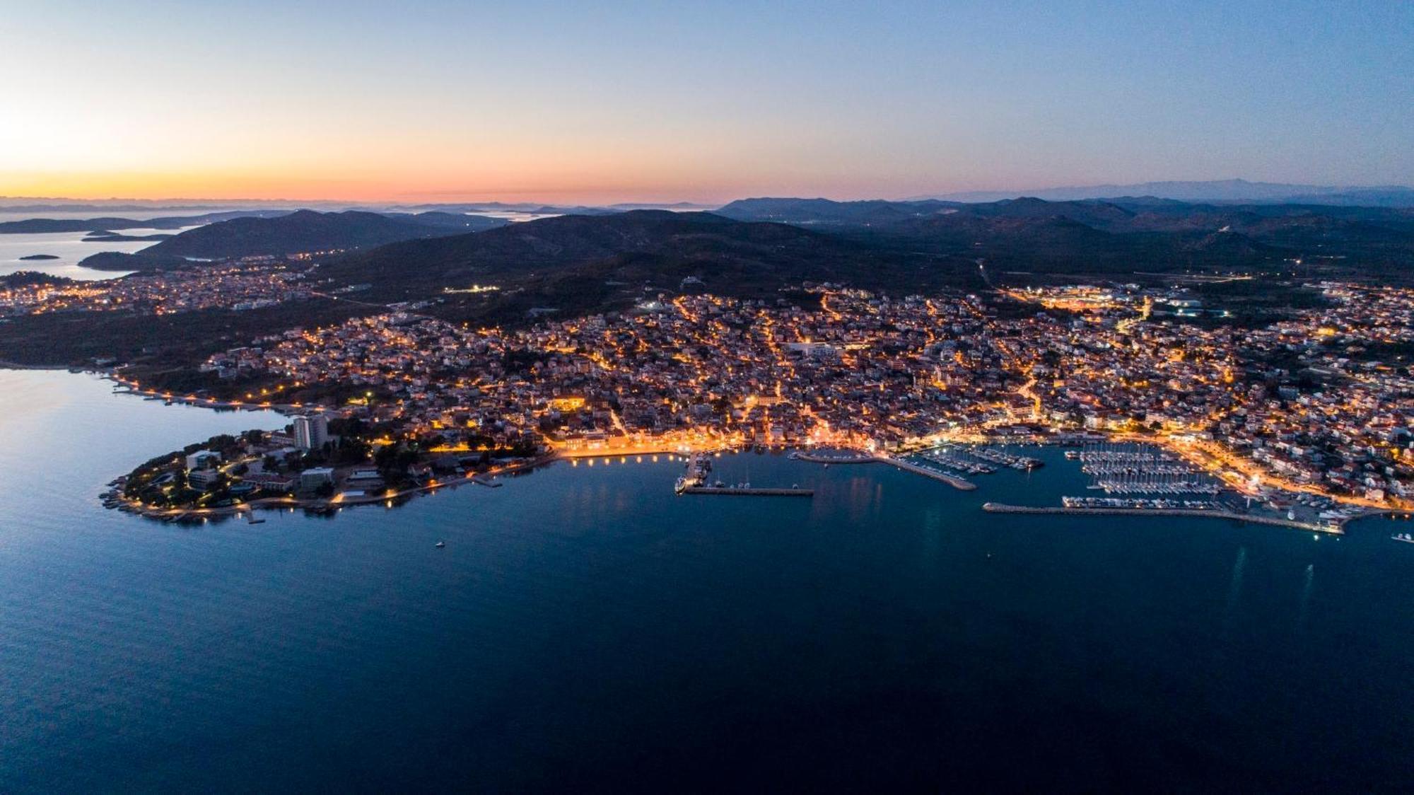 Boutique Apartments Refresh Vodice Esterno foto